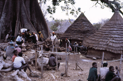 Société ethnologie - publications d'ouvrage